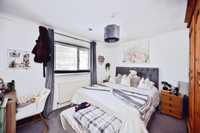 10, Queensway, Maidstone photo 4