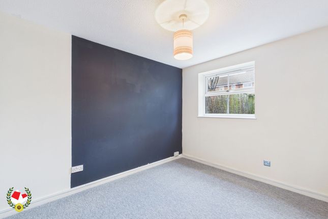 38 Cherrington Drive, Gloucester photo 3