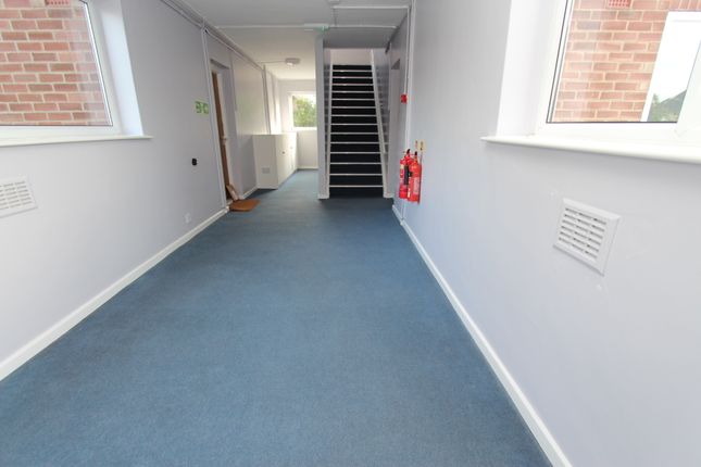 8, Douglas Court, Toton photo 3