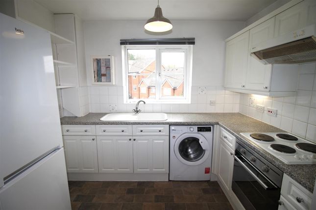 23 Queens Acre, Queens Road, High Wycombe photo 4