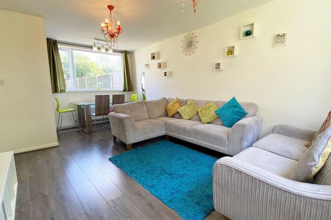 796, Yardley Wood Road, Birmingham photo 2