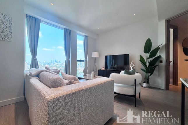 2709, City Tower, 1 Nine Elms Lane, London photo 3