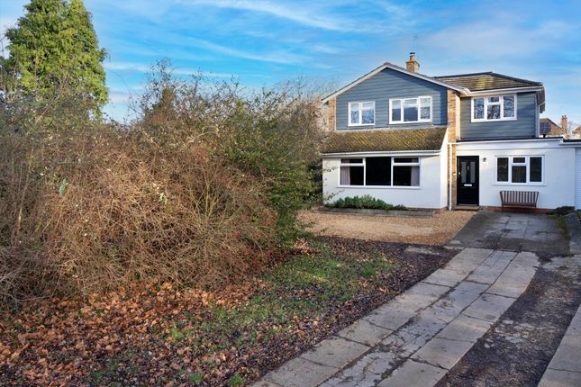 Thumbnail Property for sale in Sewell Avenue, Wokingham
