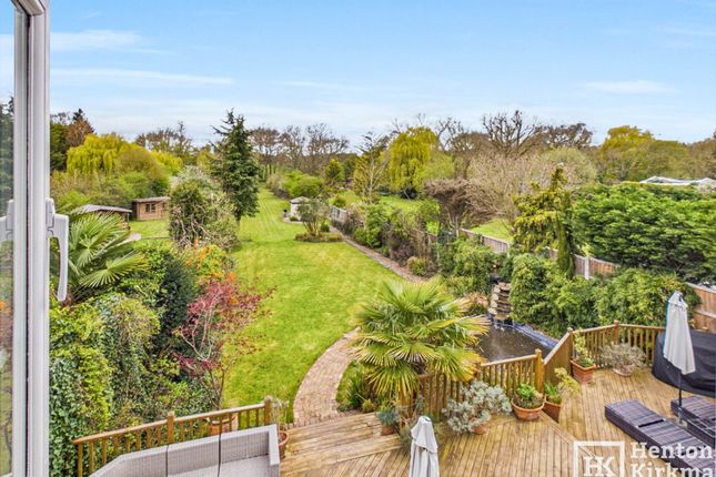 198, Noak Hill Road, Billericay photo 2