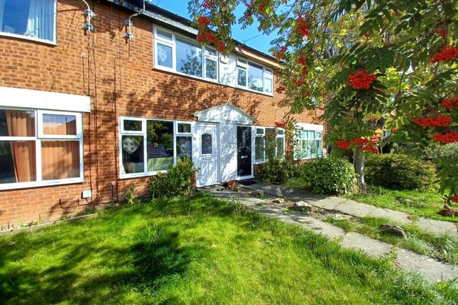 29, Allerton Grange Croft, West Yorkshire photo 2
