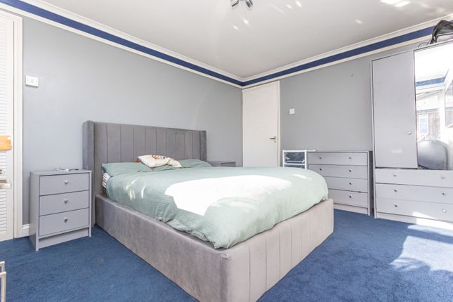 5 Leicester Court,, Leicester Avenue, Margate photo 4