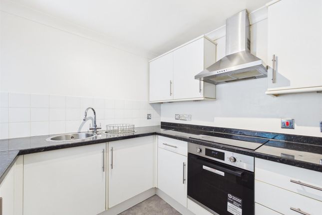 Flat 73 French Apartments, Lansdowne Road, Purley photo 4