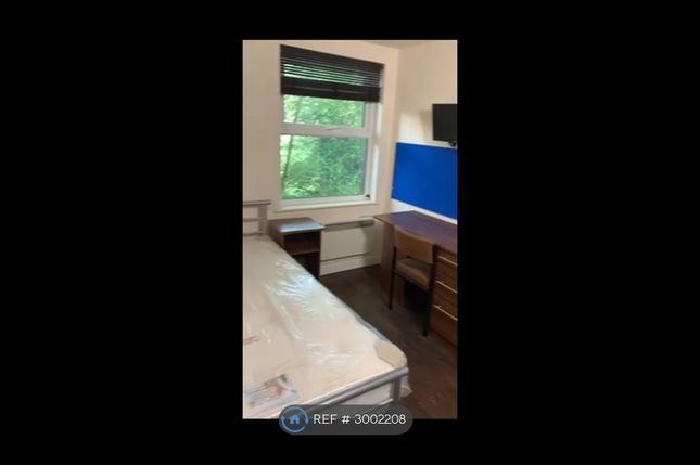Selhal St Anns Lodge, St Anns Lane, Leeds photo 4