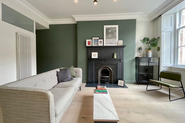 Huntly Gardens 27 flat  B 2, Glasgow photo 4