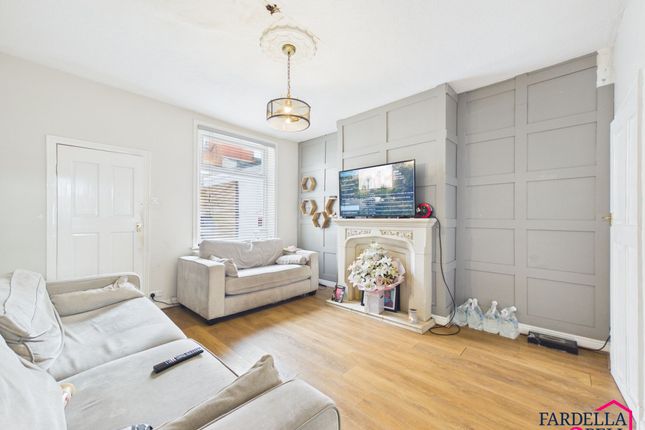19 Coniston Street, Burnley photo 2