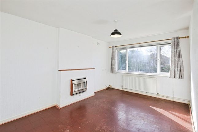 17, Metcalfe Close, DERBY photo 4