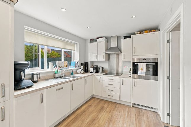 6, Chelmer Way, Eccles photo 4