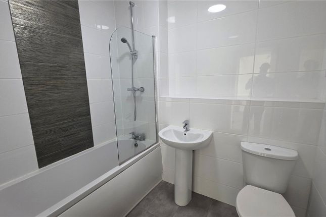 62, Guild House, Swindon photo 2