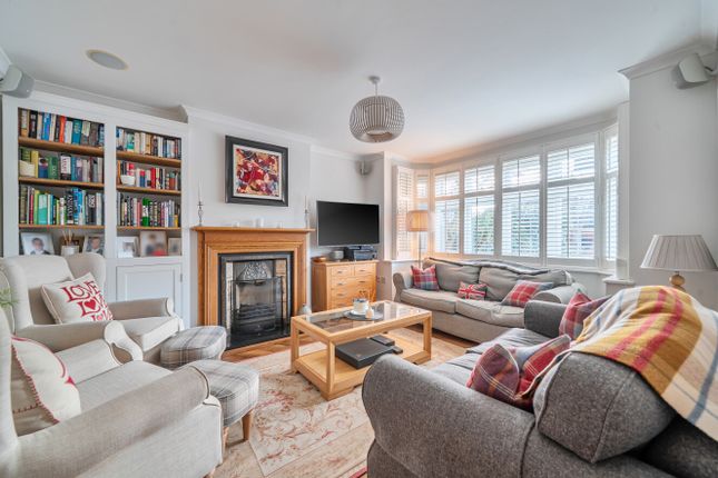 105, Sidney Road, Surrey photo 2