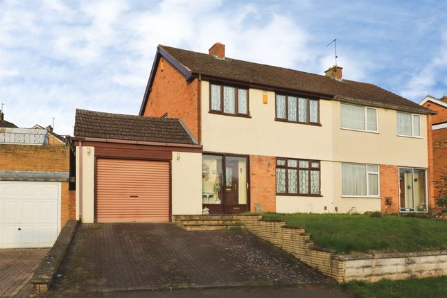3-bed house on 1, Kendlewood Road, Kidderminster, £250,000
