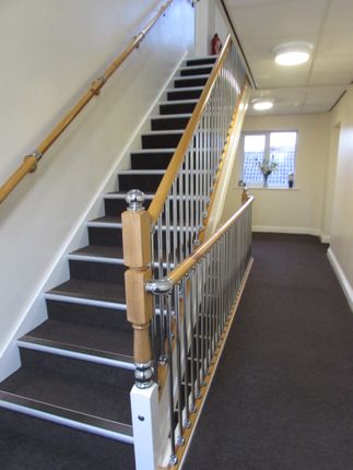 Apartment 16, 242 , Wigan Road, Ashton-in-Makerfield photo 4