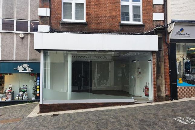 Retail premises to let in 22, Gabriels Hill, Maidstone, Kent