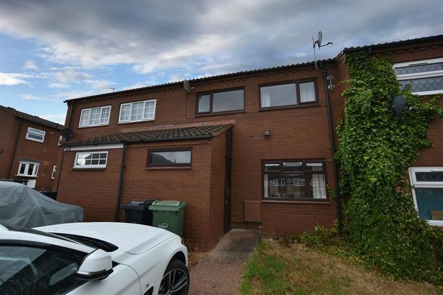 Terraced house to rent in Dean Close, Stourbridge