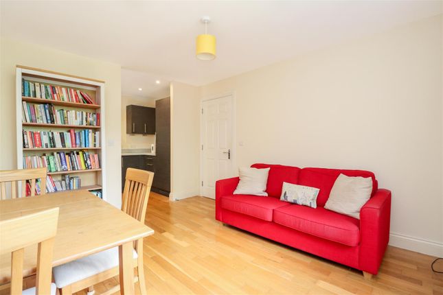 6, Cadogan Place, North Heath Lane, Horsham photo 4