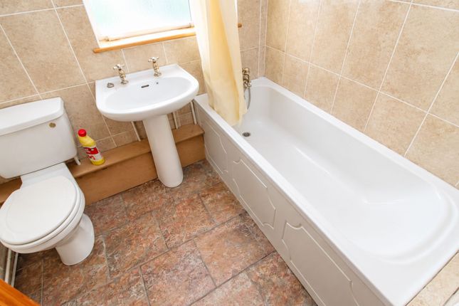 1 Blagrove Close, Bristol photo 5