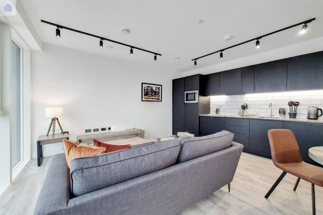 Flat 2305, Icon Tower, Acton photo 2