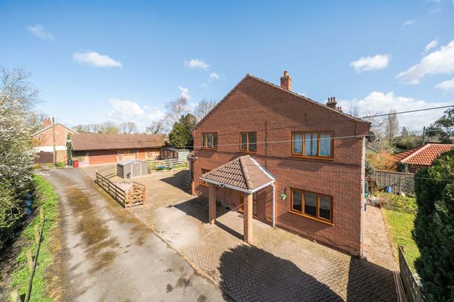 4-bed detached on Swinster Lane, Immingham, £395,000