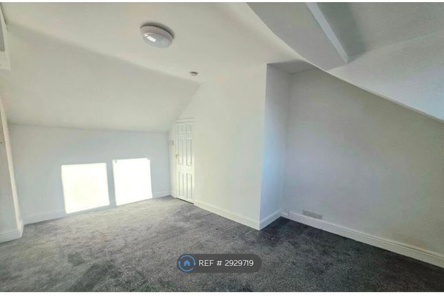 Church Drive, Shirebrook, Mansfield photo 2