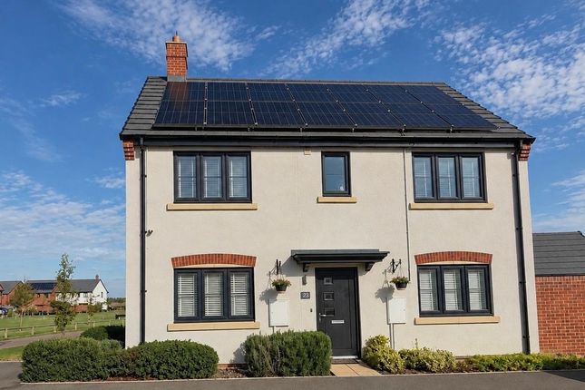 3-bed detached on 23, Brackenbury Road, Lincoln, £285,000