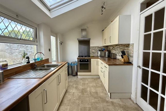 69, Bethania Road, Llanelli photo 2