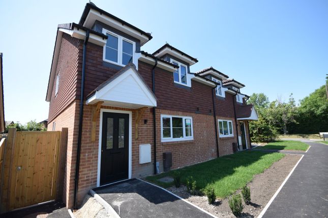 3-bed house on 3 Bentley Mews,, Hole Lane, Farnham, £575,000
