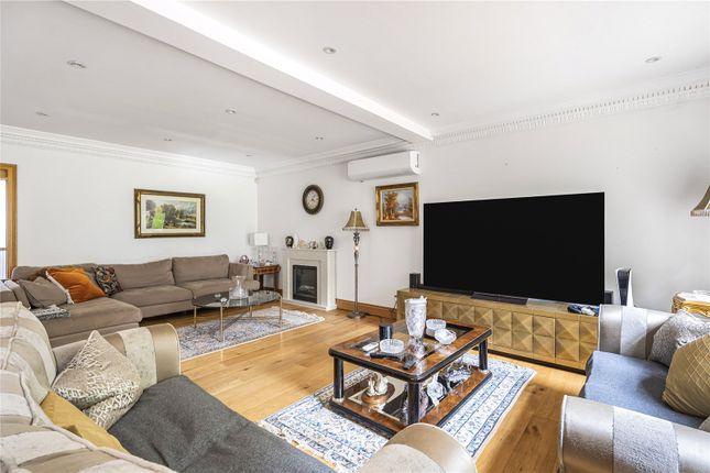 39, Ashbourne Road, London photo 3