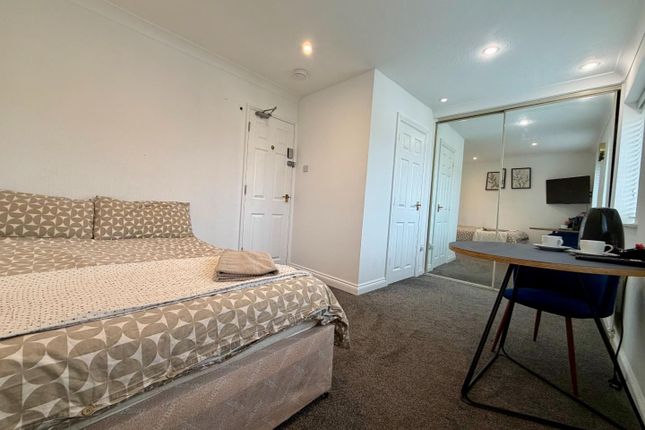Room 4, 11 John Street, Southampton photo 3
