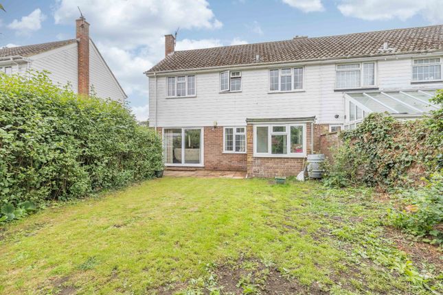 21, River Court, Canterbury photo 4