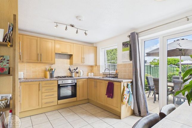 28, Cotswold Drive, Hereford photo 4