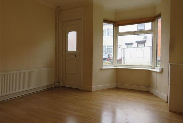 Terraced house to rent in Stanford Street, Lowestoft