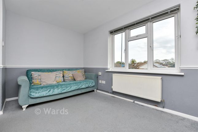 90, Park Lane, Birchington photo 2