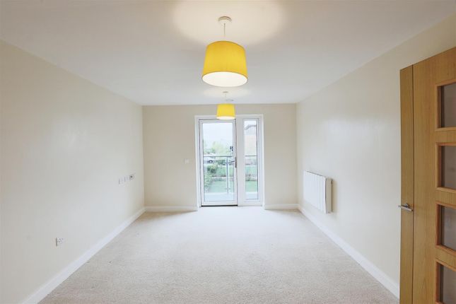 Flat for sale in Harvard Place, Stratford-Upon-Avon