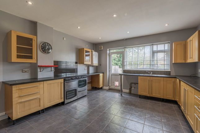 23, Chelston Road, Birmingham photo 4