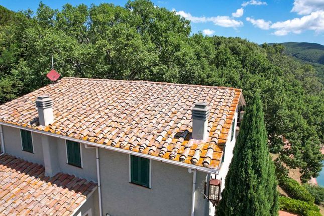 Villa for sale in Sp Del Commercio, Riparbella, Pisa, Tuscany, Italy