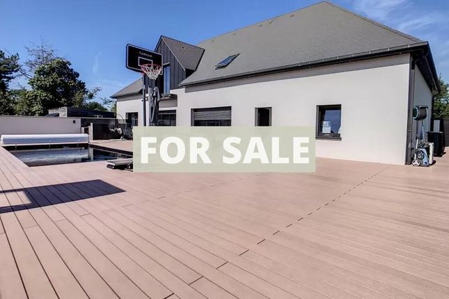 Detached house for sale in Coudeville-Sur-Mer, Basse-Normandie, 50290, France