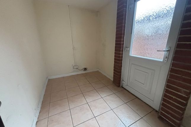 105 Eldon Street, Darlington photo 4