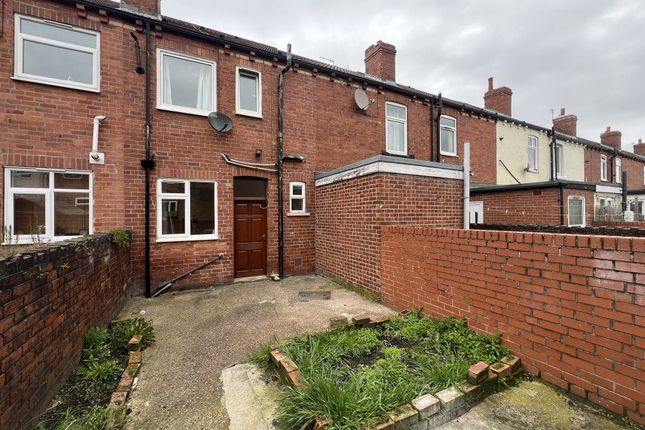 Terraced house to rent in Glebe Street, Castleford