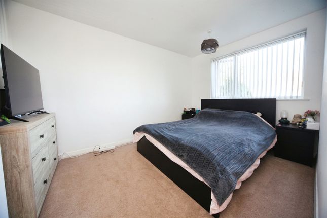 Terraced house for sale in Alsop Close, Houghton Regis, Dunstable