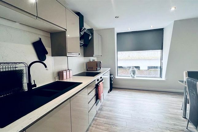 Flat 38, Irwell Chambers, Liverpool photo 3