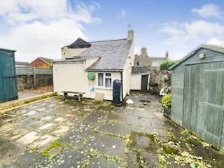 Cottage for sale in Station Road, Llanymynech