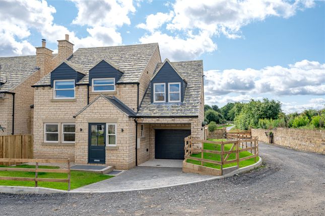 Thumbnail Country house for sale in Farfield Court, Wetherby Road, Bramham