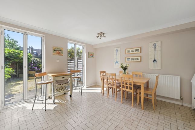 3, Amber Court, 100, Richmond Road, West Wimbledon photo 3