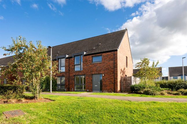 3-bed house on Newtongrange Dalkeith, £195,000