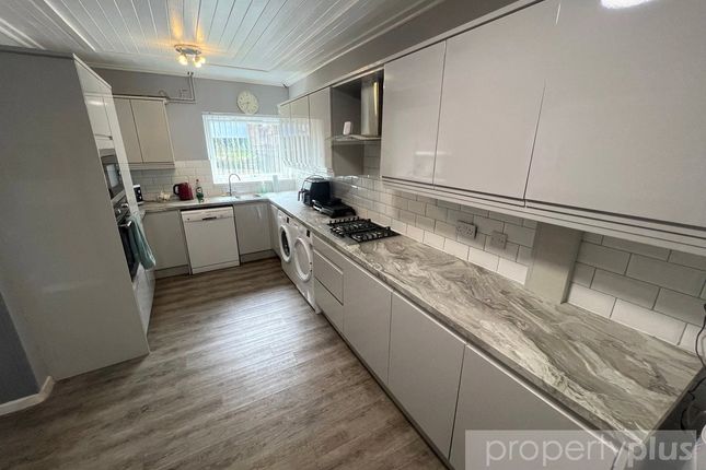 23, Nant Melyn Terrace, Rhondda Cynon Taff photo 4