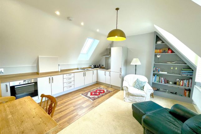Flat 8, 1, Orange Street, Uppingham photo 2